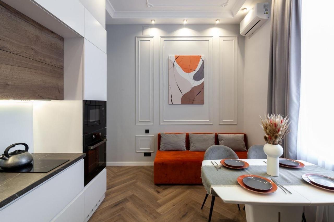 Кості Левицького 11 Lvov Exteriér fotografie