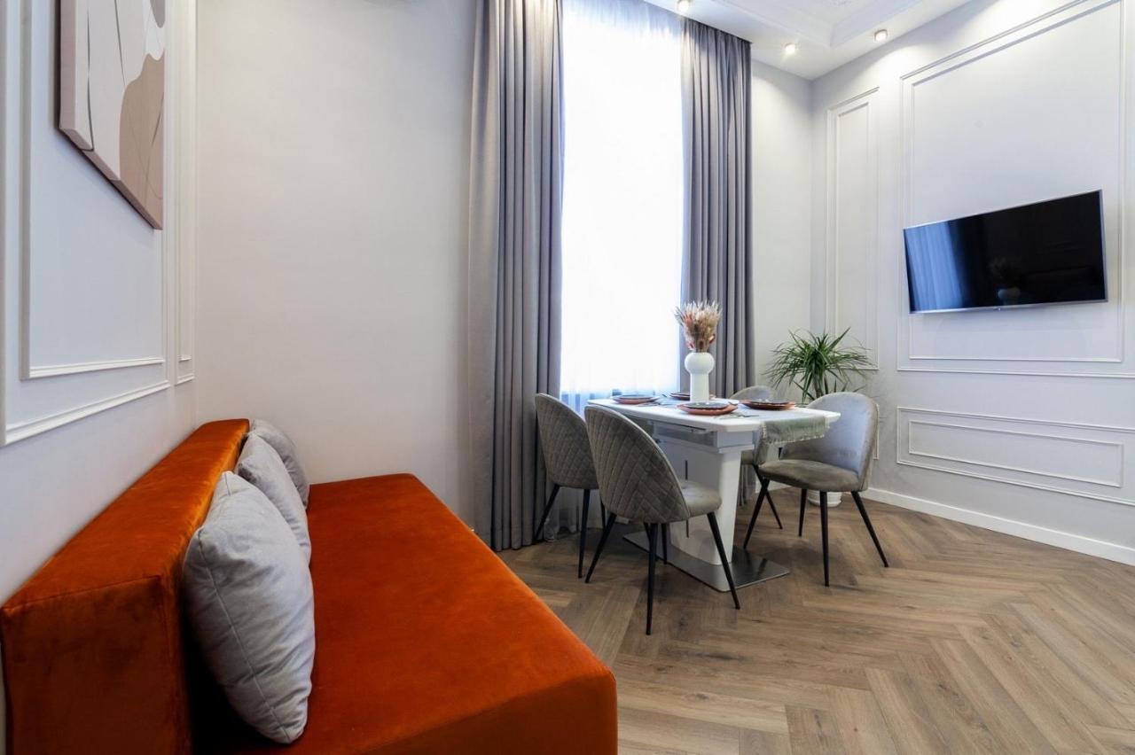 Кості Левицького 11 Lvov Exteriér fotografie