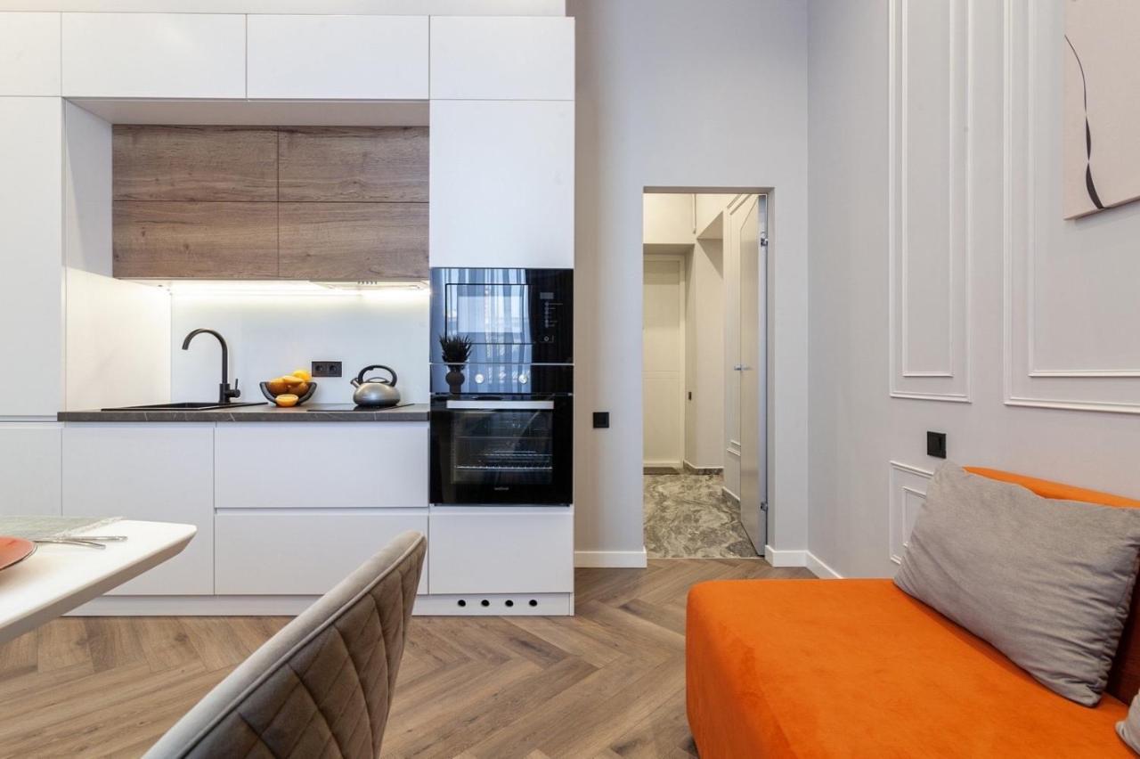 Кості Левицького 11 Lvov Exteriér fotografie